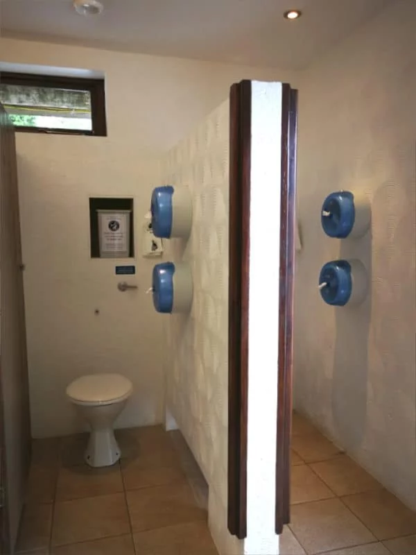 AmenitiesShowers5 - Perran Springs Holiday Park, Perranporth, Cornwall