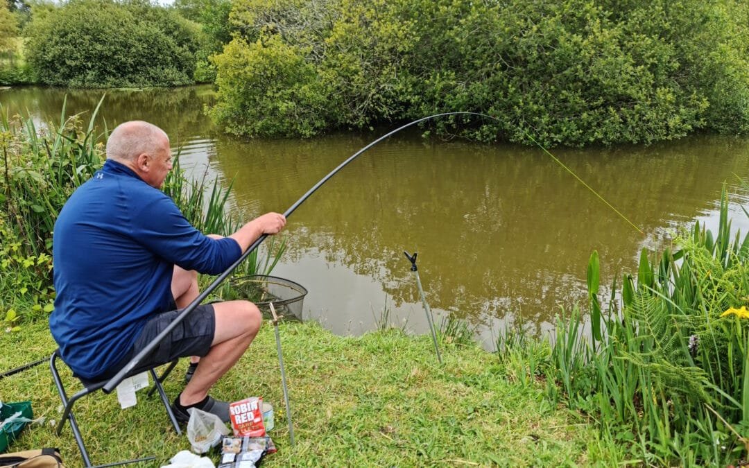 A Beginner’s Guide to Coarse Fishing at Perran Springs: Fun for Families and First-Timers