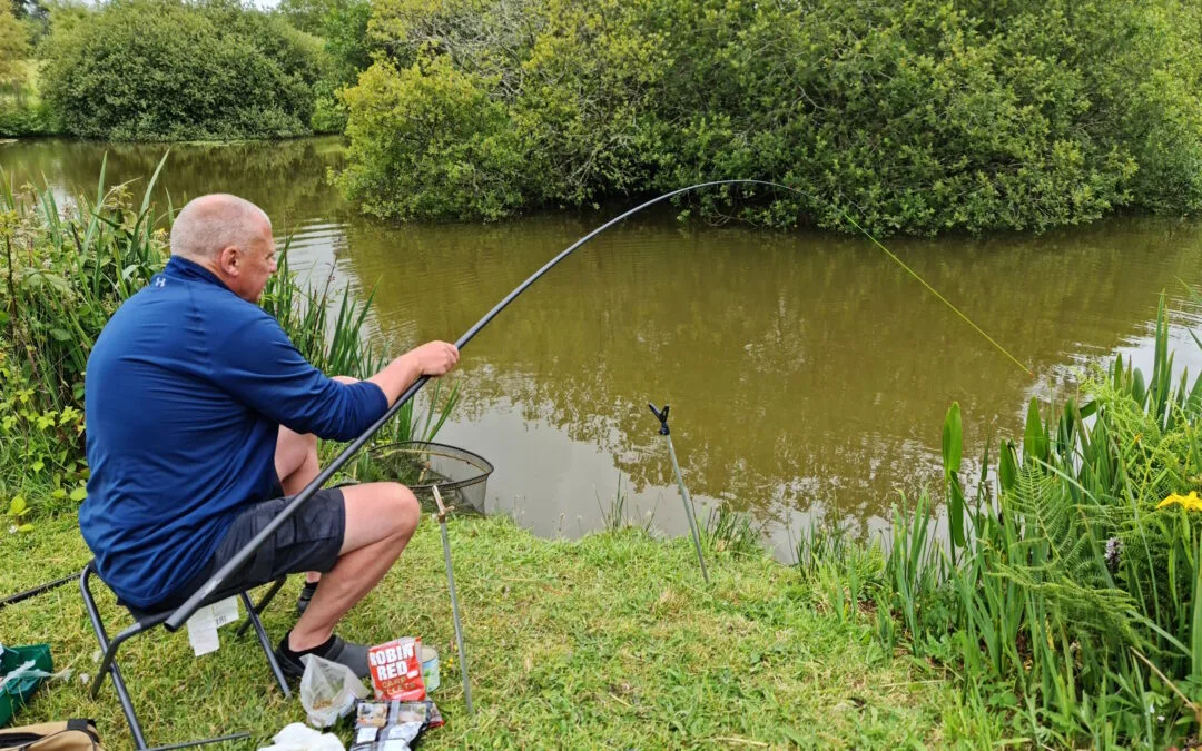 A Beginner’s Guide to Coarse Fishing at Perran Springs: Fun for Families and First-Timers